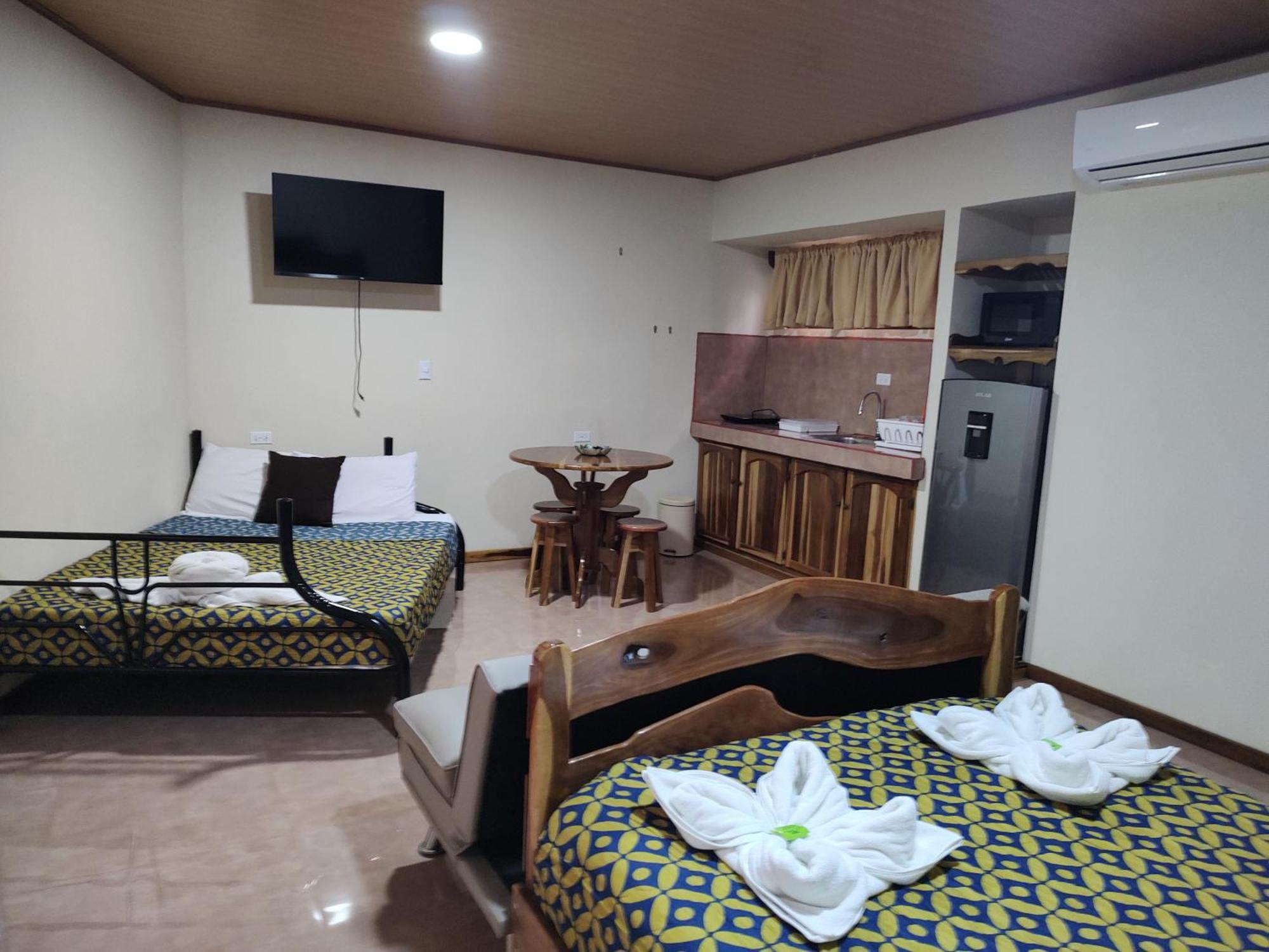 Cool Waters Jungle Villas Увита Екстериор снимка