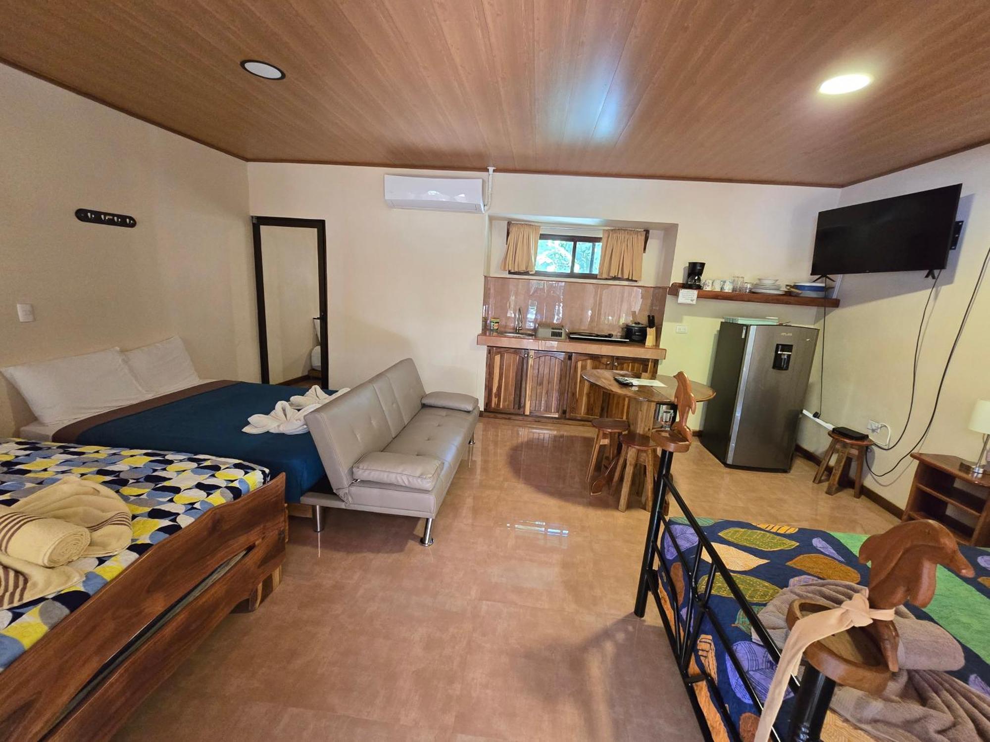 Cool Waters Jungle Villas Увита Екстериор снимка